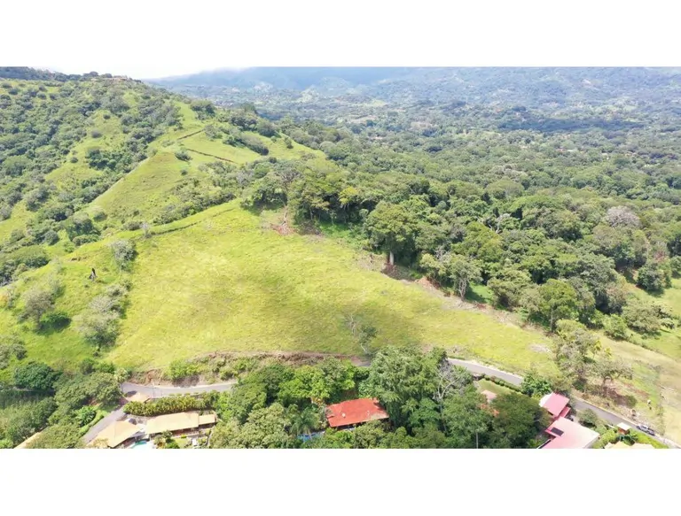 An Exceptional Property in the Heights of Atenas