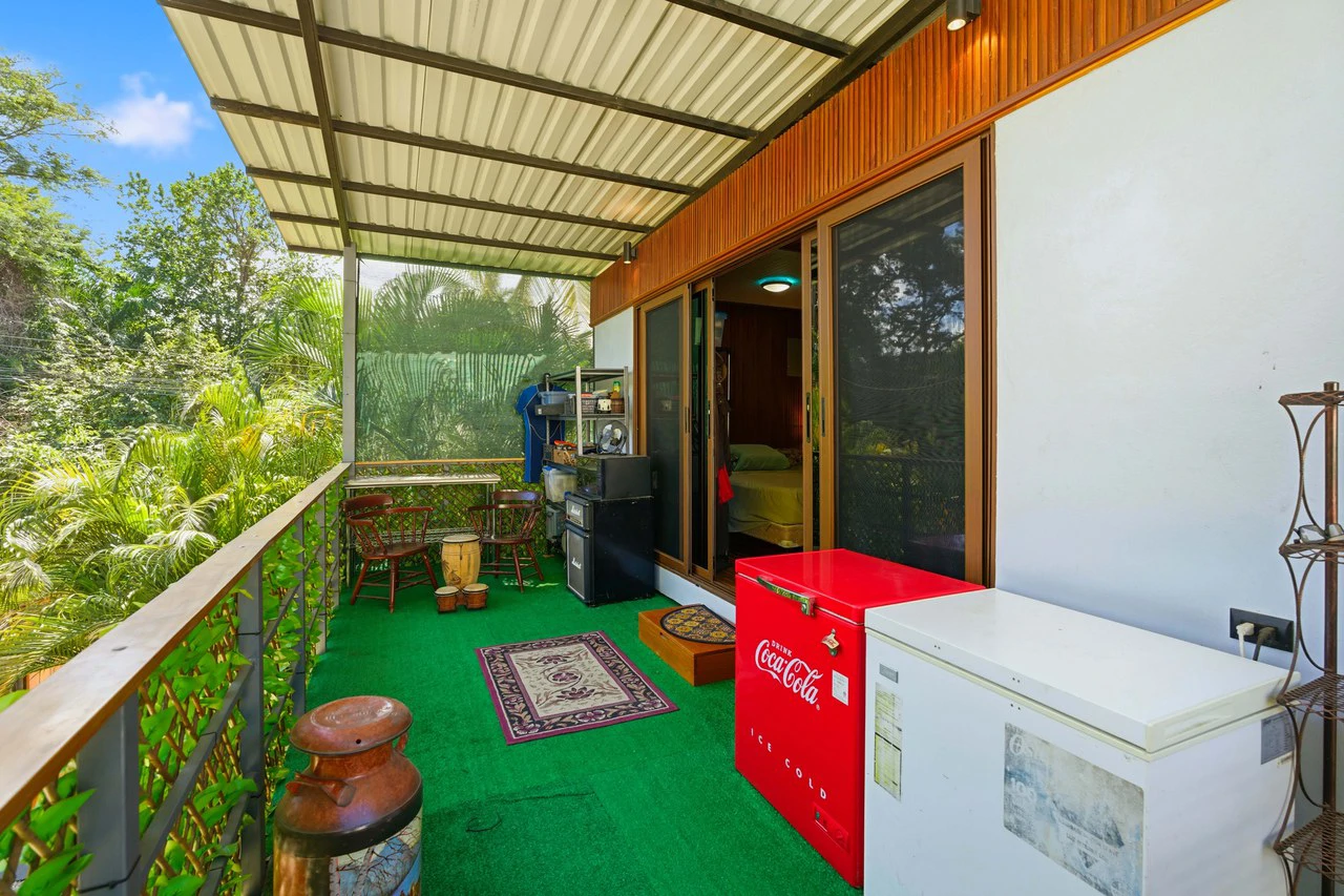 Bougainvillea Tropical Bungalows: Income-Producing Coastal Property – 25% down Owner Financing - Gallery image 30