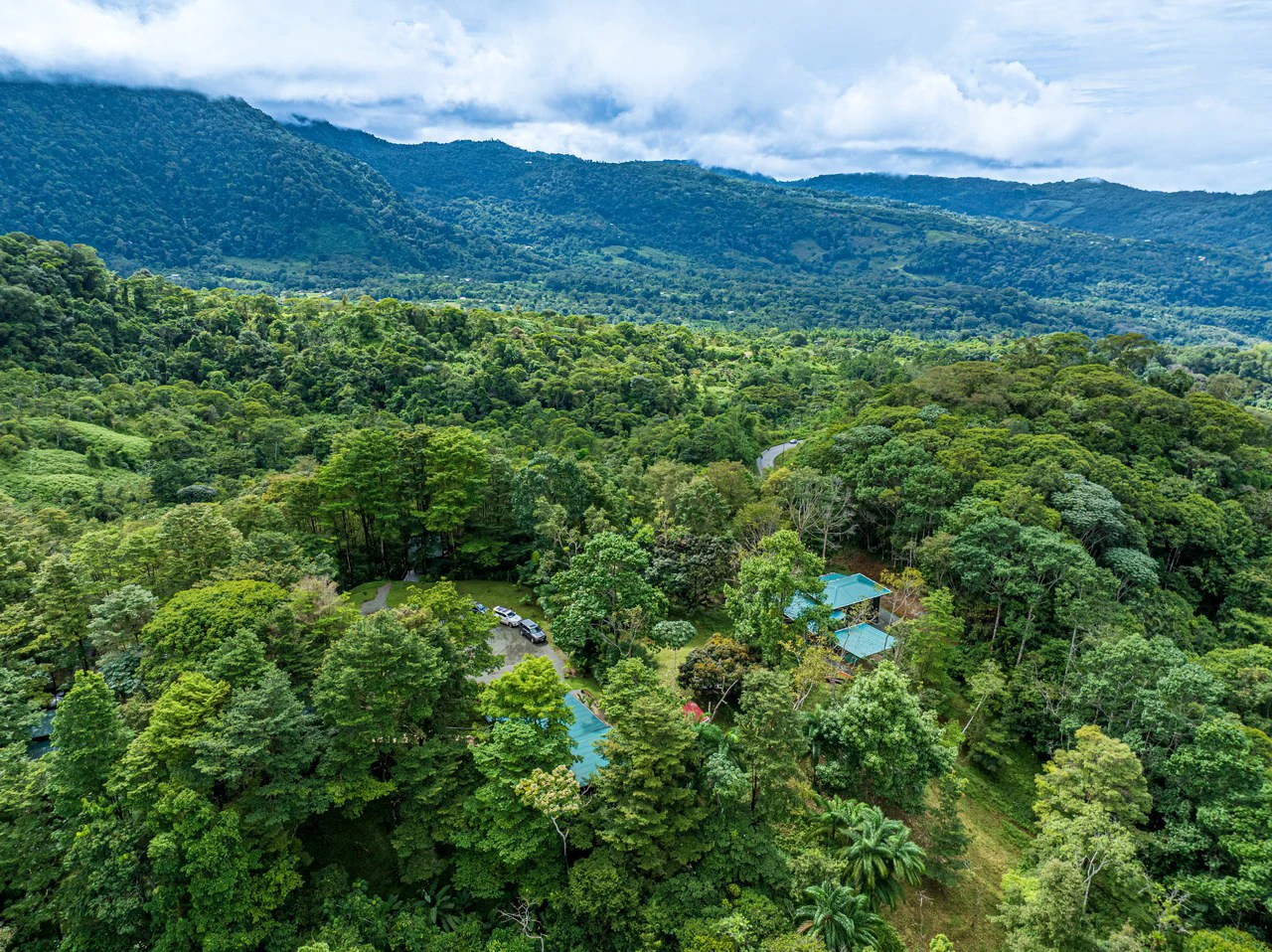 La Sombra Villas: Where Nature Meets Comfort in Tinamates! - Gallery image 71