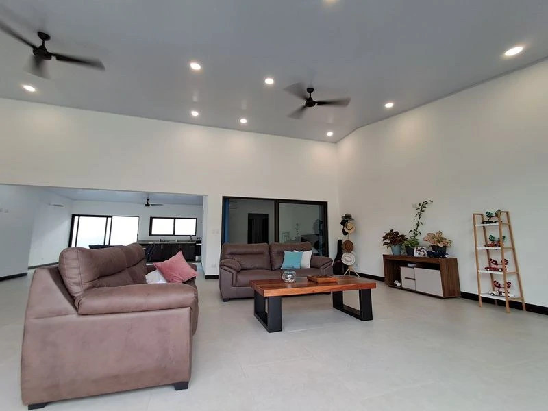 Casa Cascada Gavilán: Brand-New 3-Bedroom House with Pool, Steps from the Beach and Samara Center - Gallery image 2