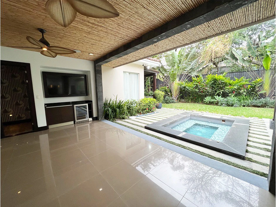 Hacienda Lindora: House For Sale in Lindora - Gallery image 11