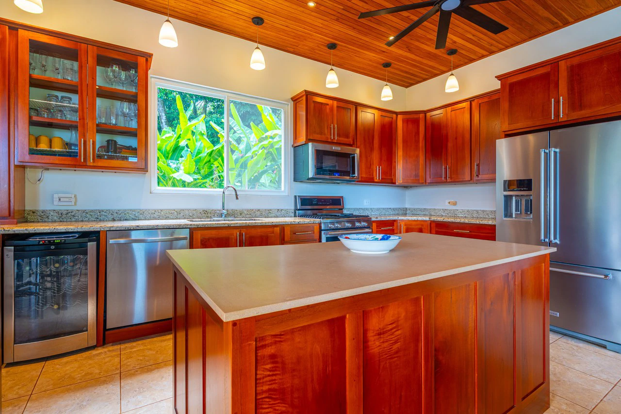 Casa de Orquideas: Mountains, Ocean and Jungle with Privacy In Gated Community, Ojochal - Gallery image 23