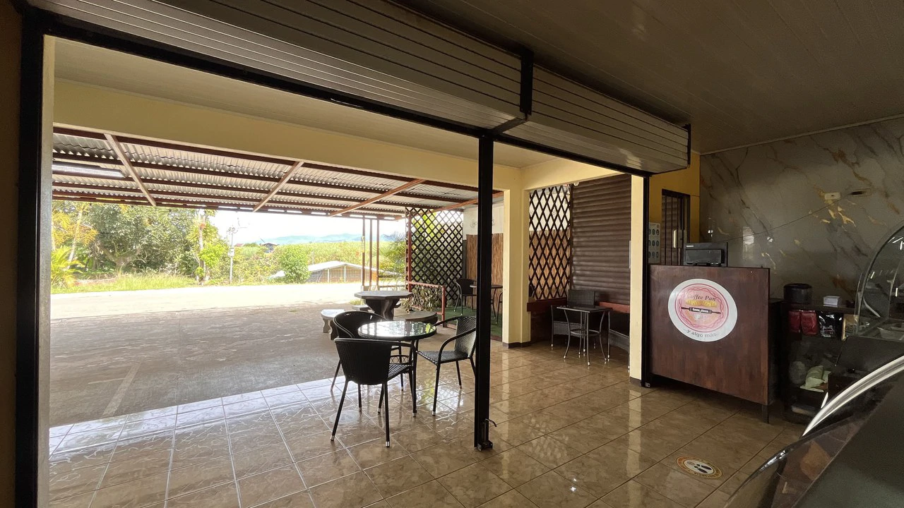 Countryside Strip Center Unit For Sale in Centro de Pérez Zeledón - photo 7