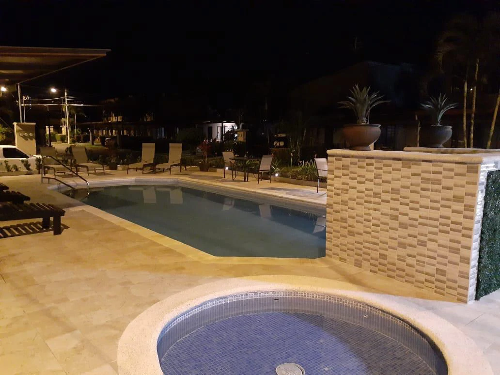Jaco Apartment next to Urgent Care, Groceries, Movies, Restaurants - Gallery image 8
