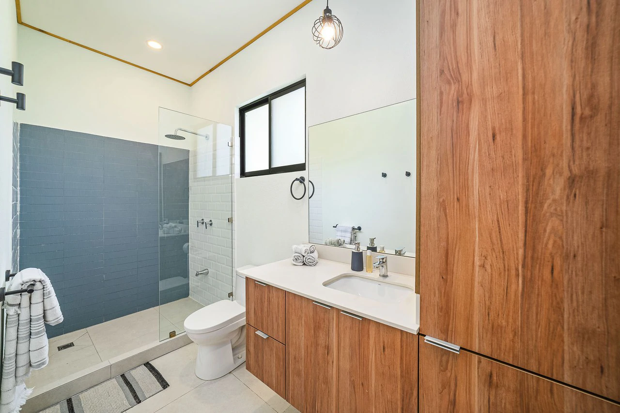Casa Nantiri: Turnkey 3BR Beach House Steps to Playa Blanca & Top Snorkeling - Gallery image 11