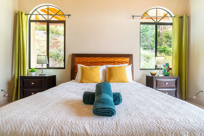 Ocean View 4-Bedroom Home with Pool in Gated Community - Gallery image 18