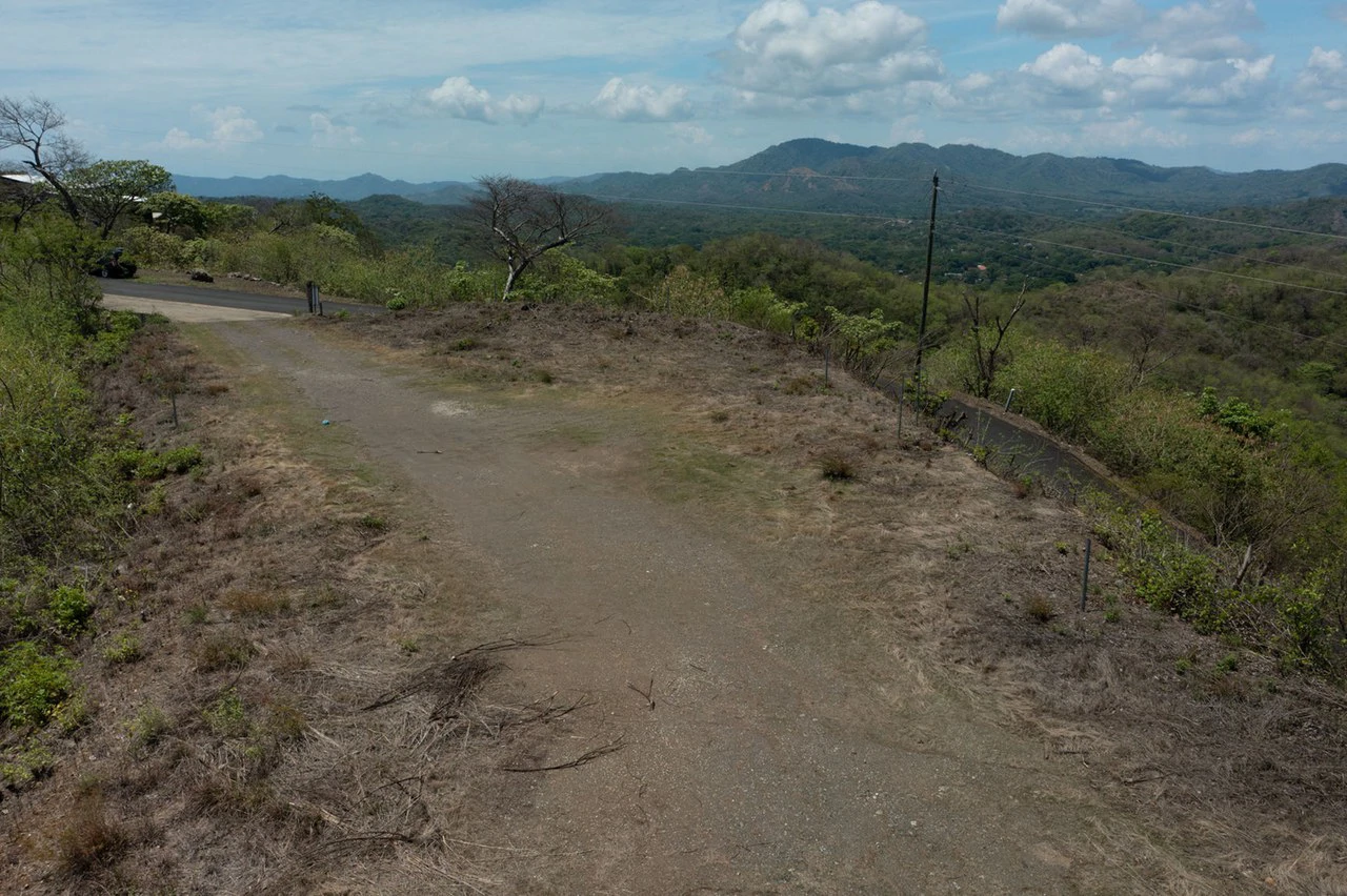 Corona del Cabo Lot 11: Top of the Ridge in Playa Grande - Gallery image 4