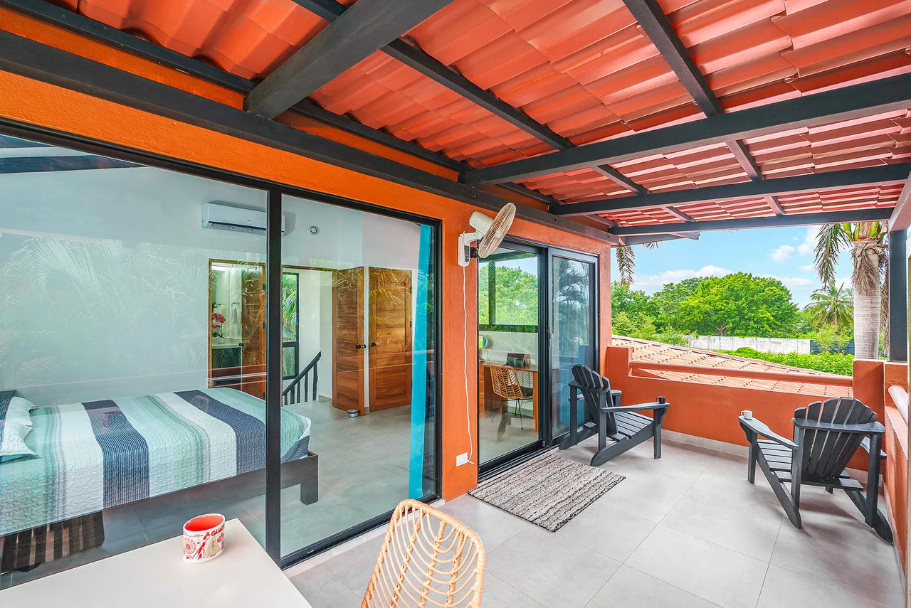 Iguana Villas #2: Perfectly Remodeled 2BR Villa at White Sand Beach - Gallery image 26