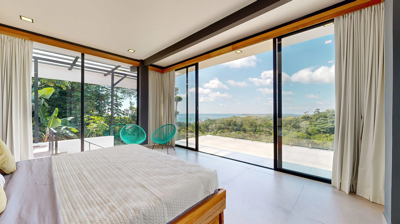 LUXURY PROPERTY WITH STUNNING OCEAN VIEWS IN UVITA, COSTA RICA. A GREAT INVESTMENT!: Mountain House For Sale in Uvita - Gallery image 20