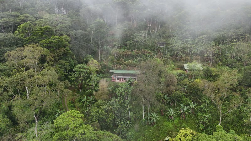 Private Estate with Breathtaking Diamante Waterfall - Gallery image 16