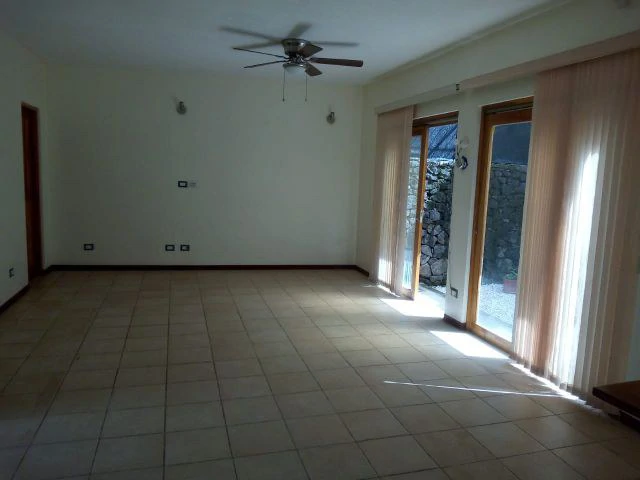Private house for sale, detached and spacy modern 3-bed home for sale in the center of Liberia - Gallery image 13