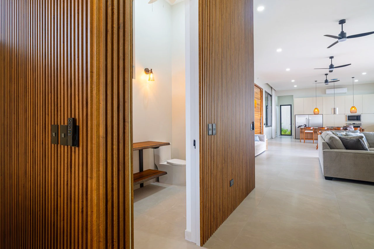 Lion's Gate Sunset Estate - Gallery image 95