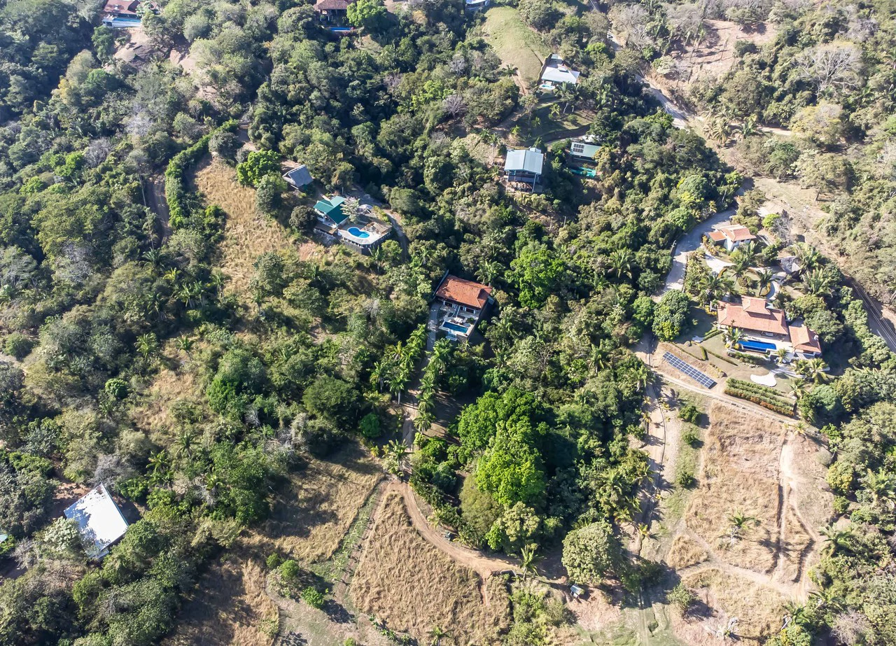 Casa Serenidad: Near the Coast House For Sale in Zapotal - Gallery image 35