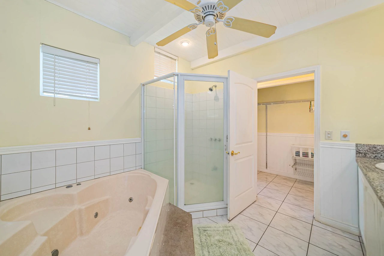 The Sanctuary #3: Ocean View Seaside Condo - Gallery image 5