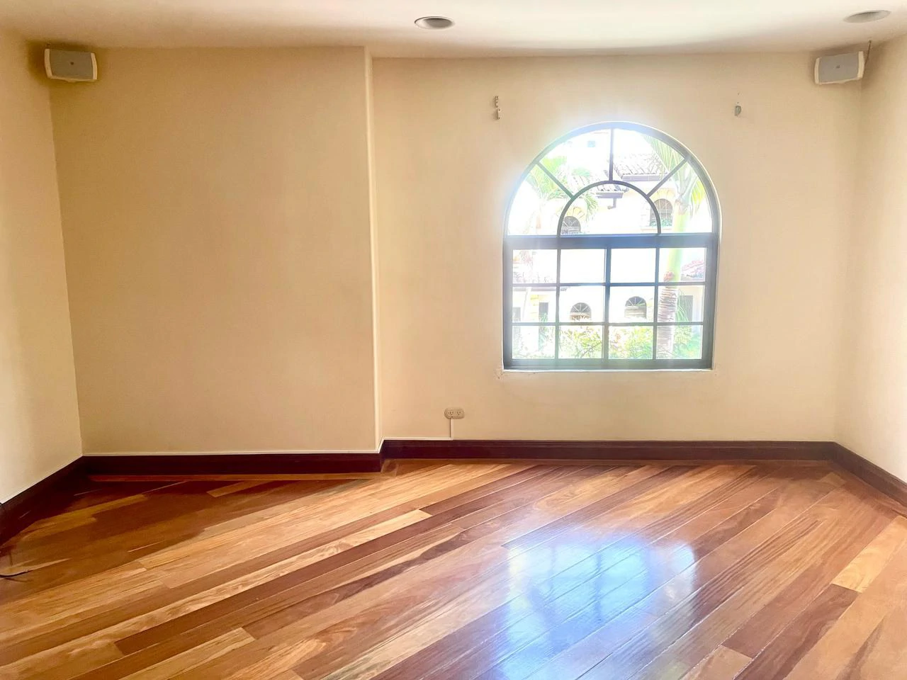 House for sale in gated community Escazu Costa Rica each room with private bathroom - Gallery image 14