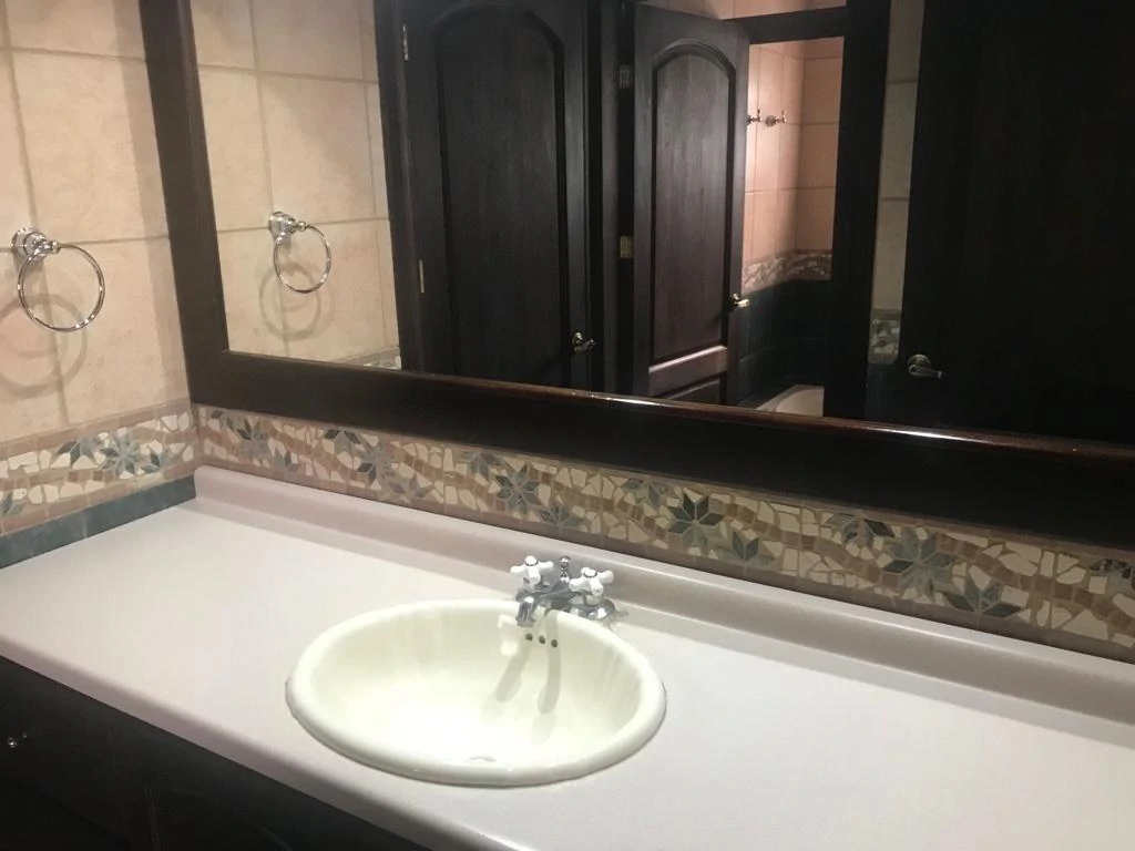 House For Sale in Pozos - Gallery image 8