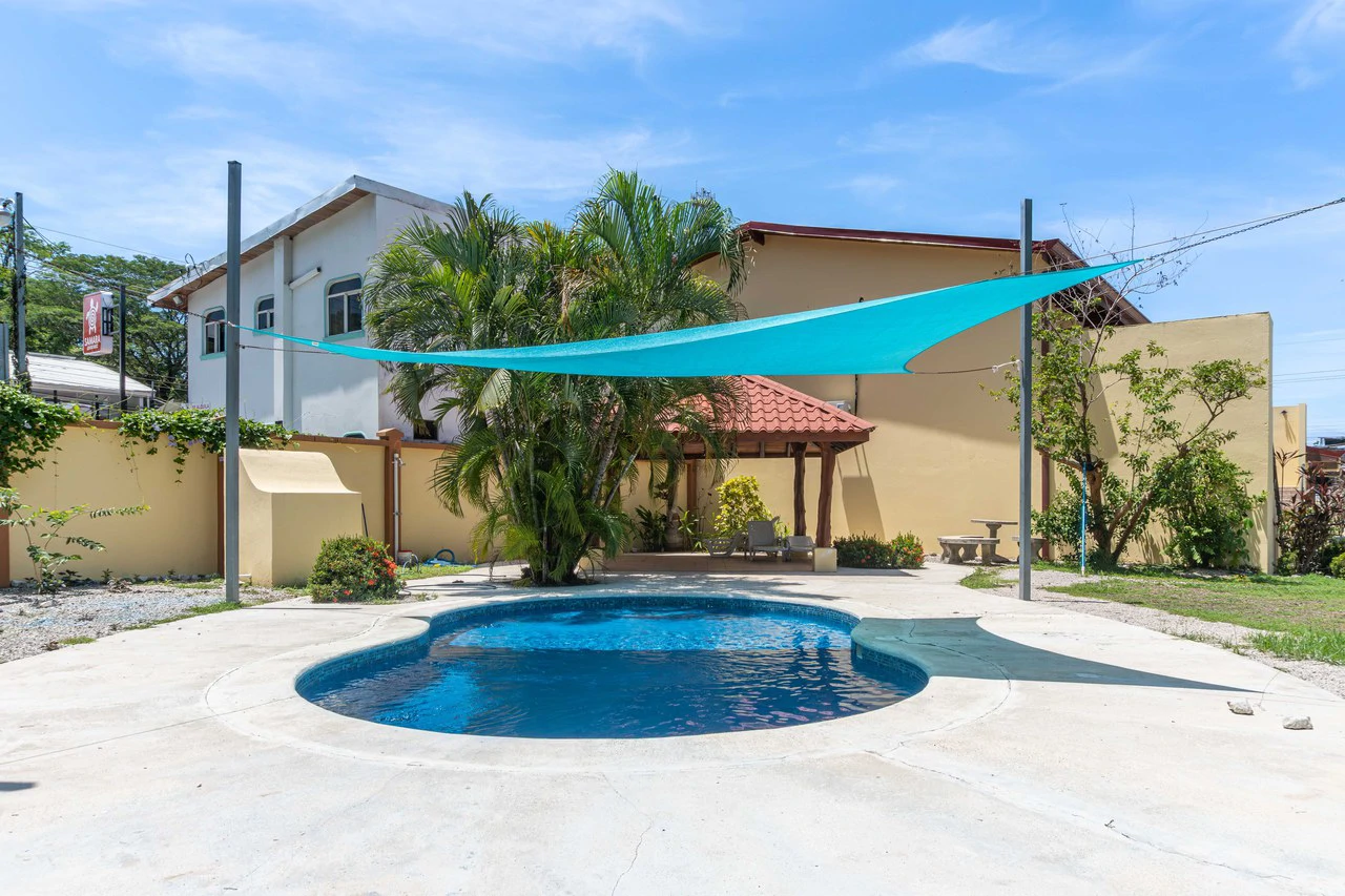 Condo Central: 3 Bedrooms Just Steps from the Beach - photo 20