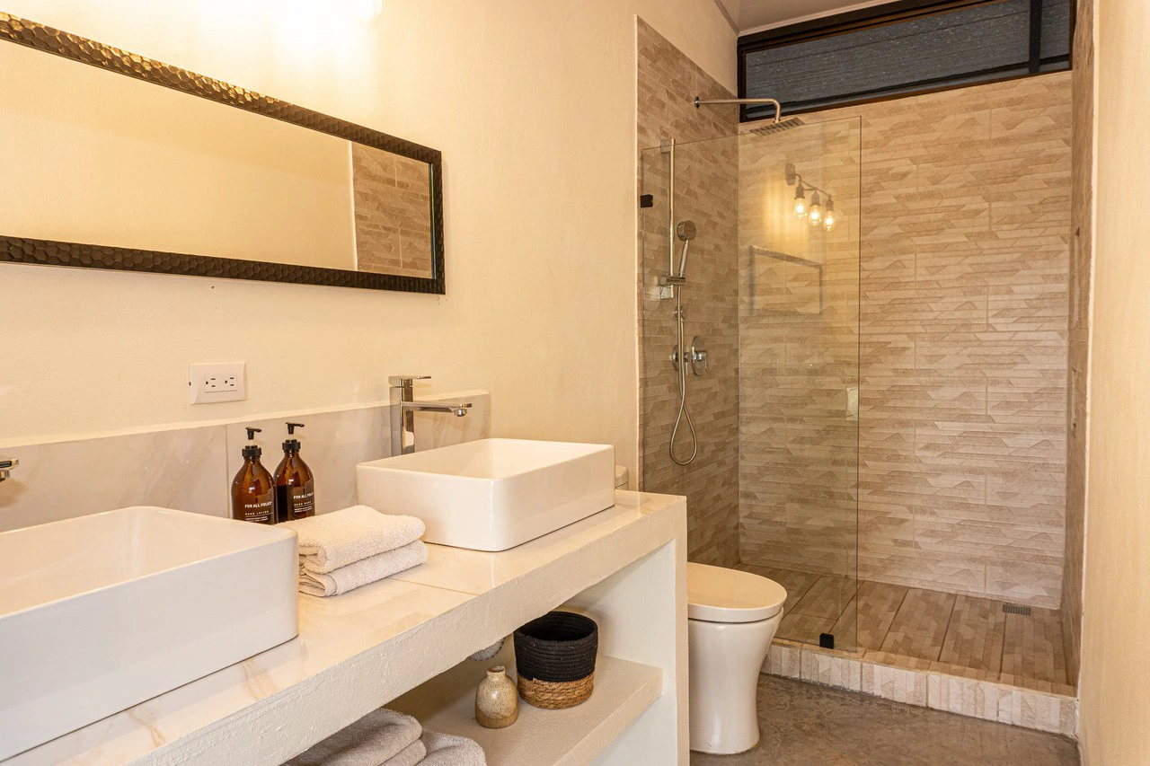 Charming and Affordable 1-bedroom home in Uvita - Gallery image 26