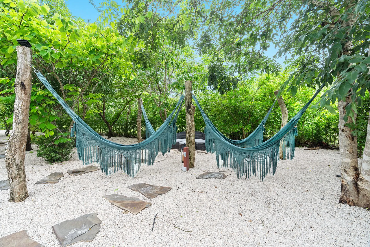 Pura Vida House: 6 bedroom 6 Bathroom Rental Juggernaut in Gated Community - Gallery image 39
