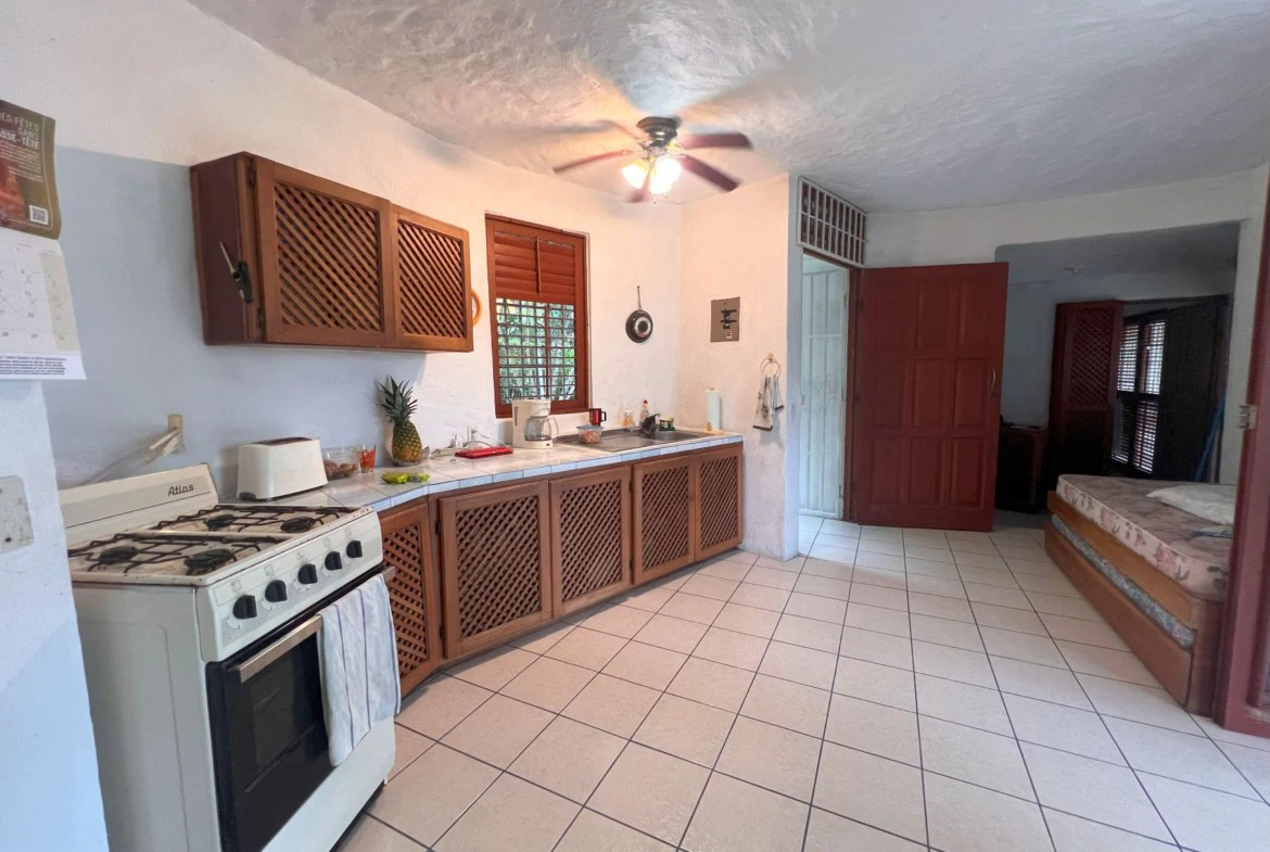 Casa Blanca – Coastal Living – Commercial Opportunity! - Gallery image 4