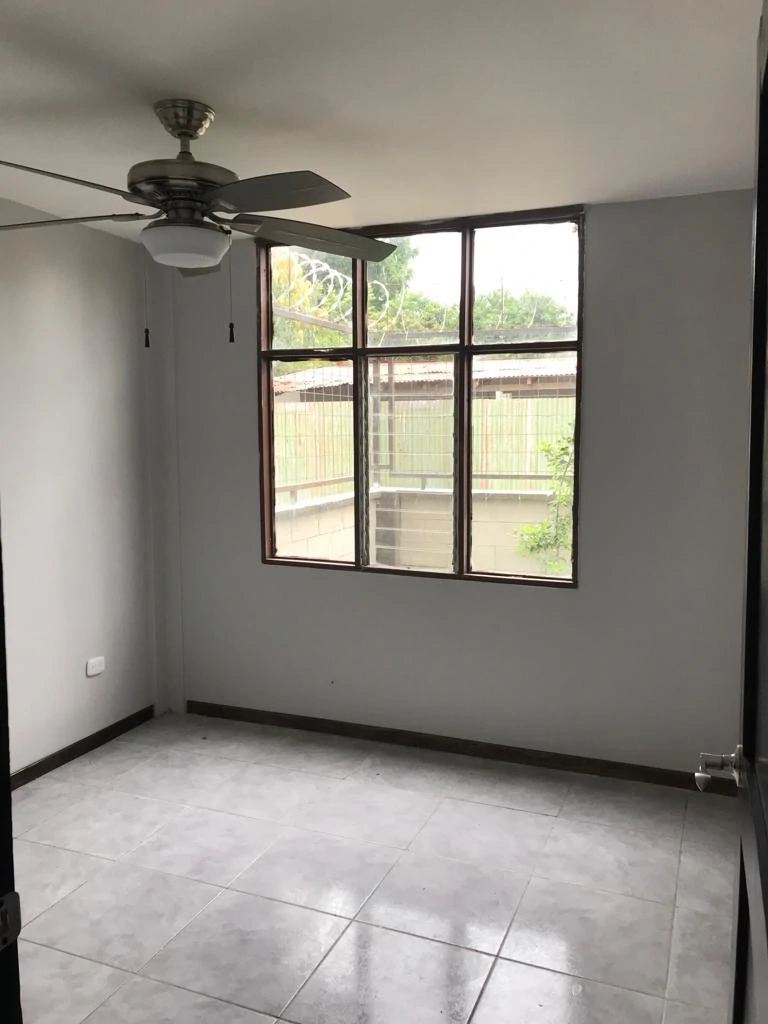 RC-140: Investment Opportunity – Apartment Building in Comunidad Guanacaste - Gallery image 14