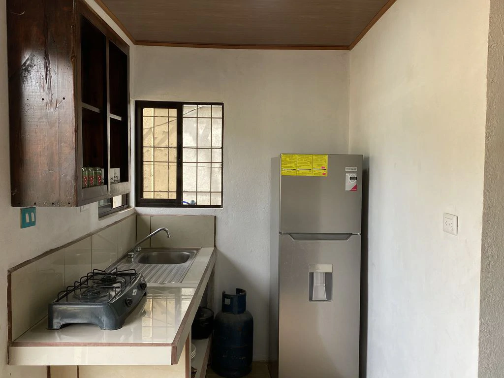 Casa Munoz: 3 Bedroom Home and 2 Unit Duplex with space for a pool, Located in El Canto de los Gavilanes - Gallery image 13