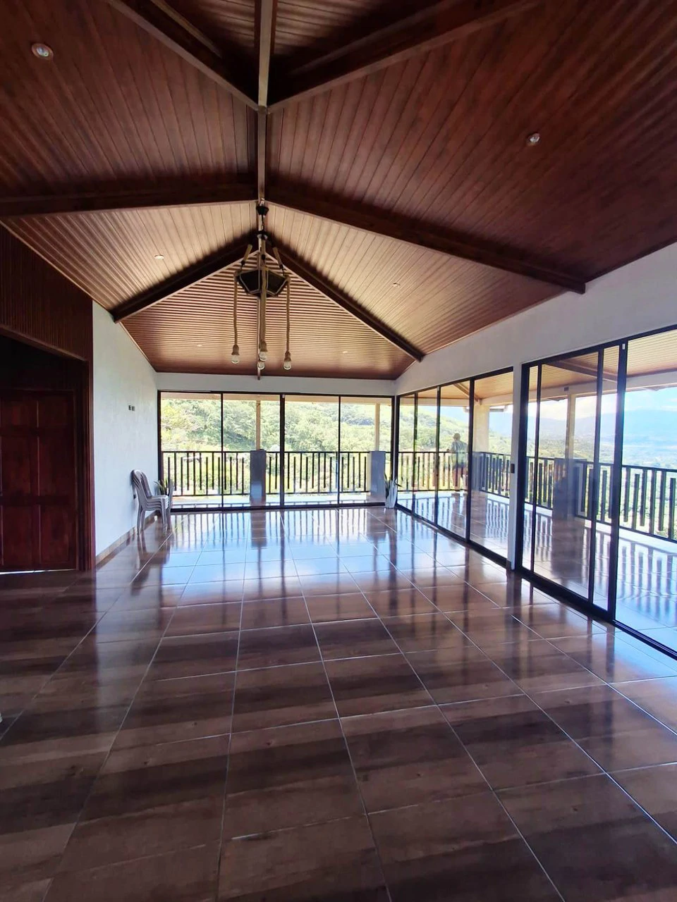 Privacy + Nature: Modern Mountain Cabin on 21.68 Ha! - photo 13