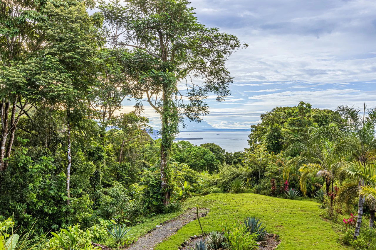 SKYFALL, The Estate, Exclusively Offered, Dominical Coastline Views: Mountain House For Sale in Escaleras - Gallery image 7