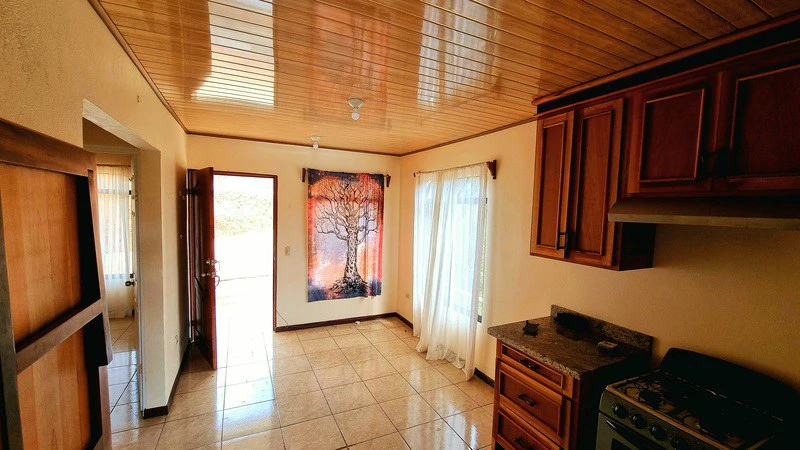 Tiny house - Gallery image 3