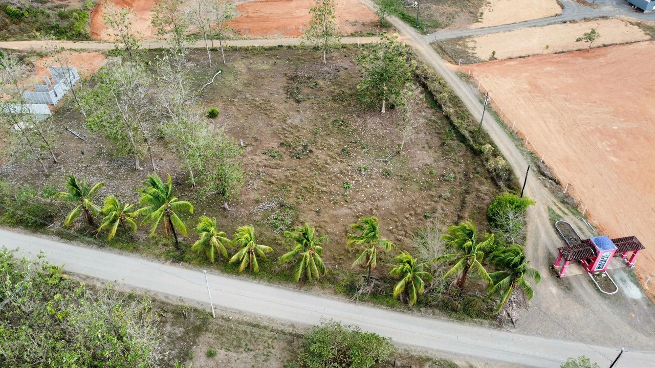 Prime Investment & Development Land with 4x2 Access – Central Pacific, Costa Rica - Gallery image 9