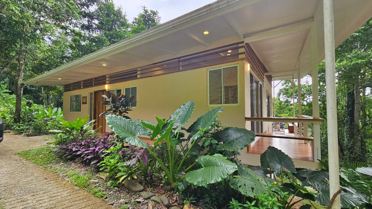 Private Hilltop Home:  with Sweeping Jungle Views & Pool