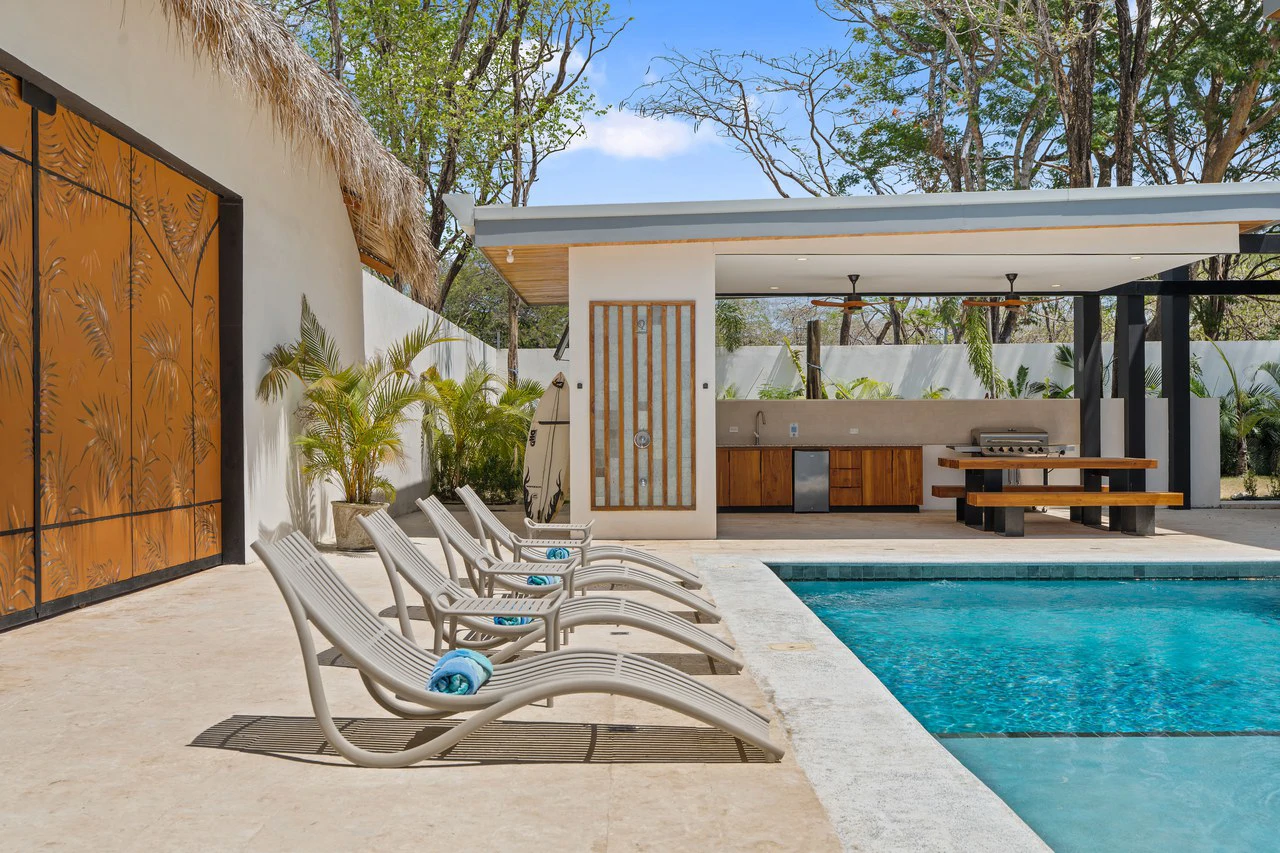 Casa Guacamaya Azul: Fully Furnished Luxury Villa in Playa Grande - photo 46