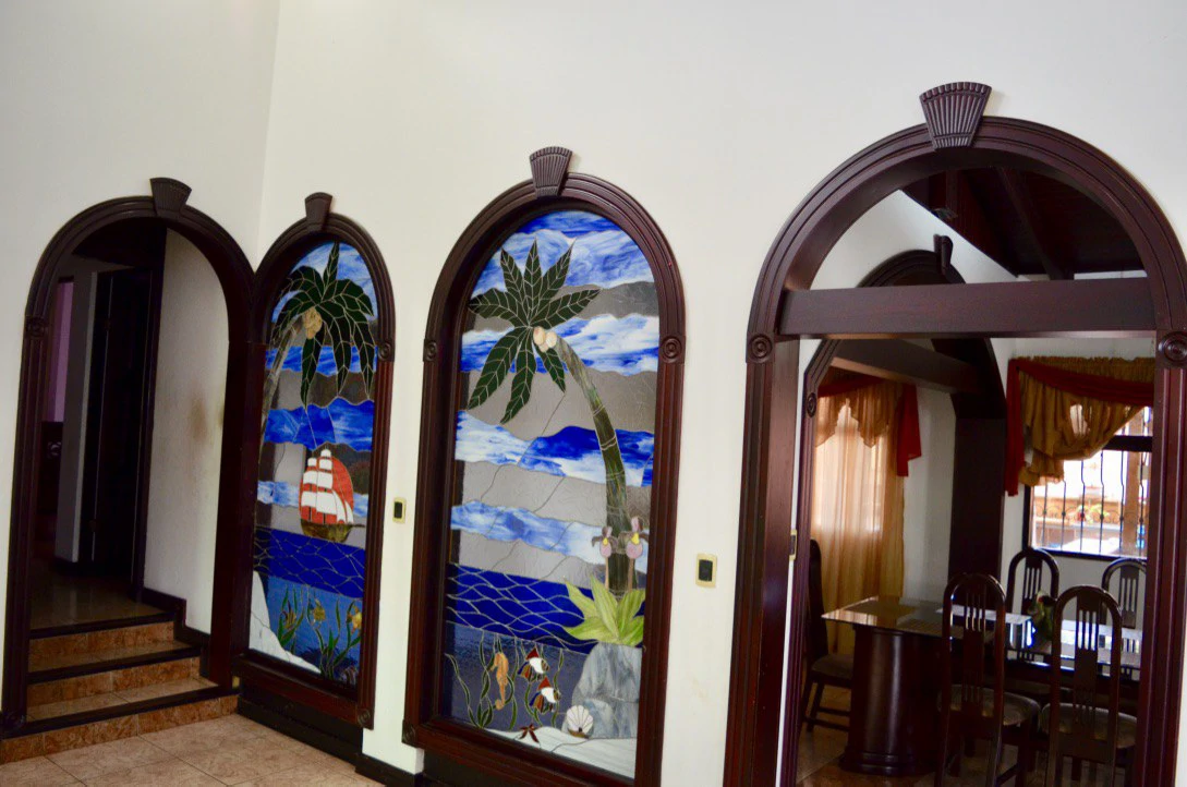Spectacular 4BR House for sale in San Rafael - Heredia, ideal for a large family, or for those looking for a rental income option! - Gallery image 23