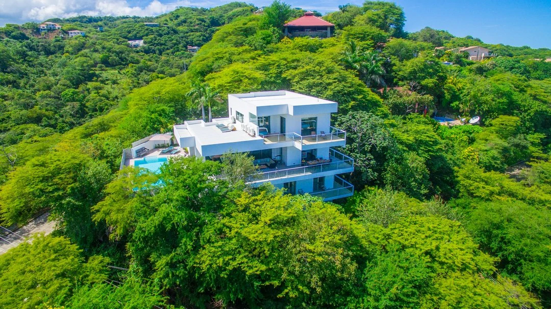Casa Islana: Ocotal Mansion Now for Sale! - Gallery image 2