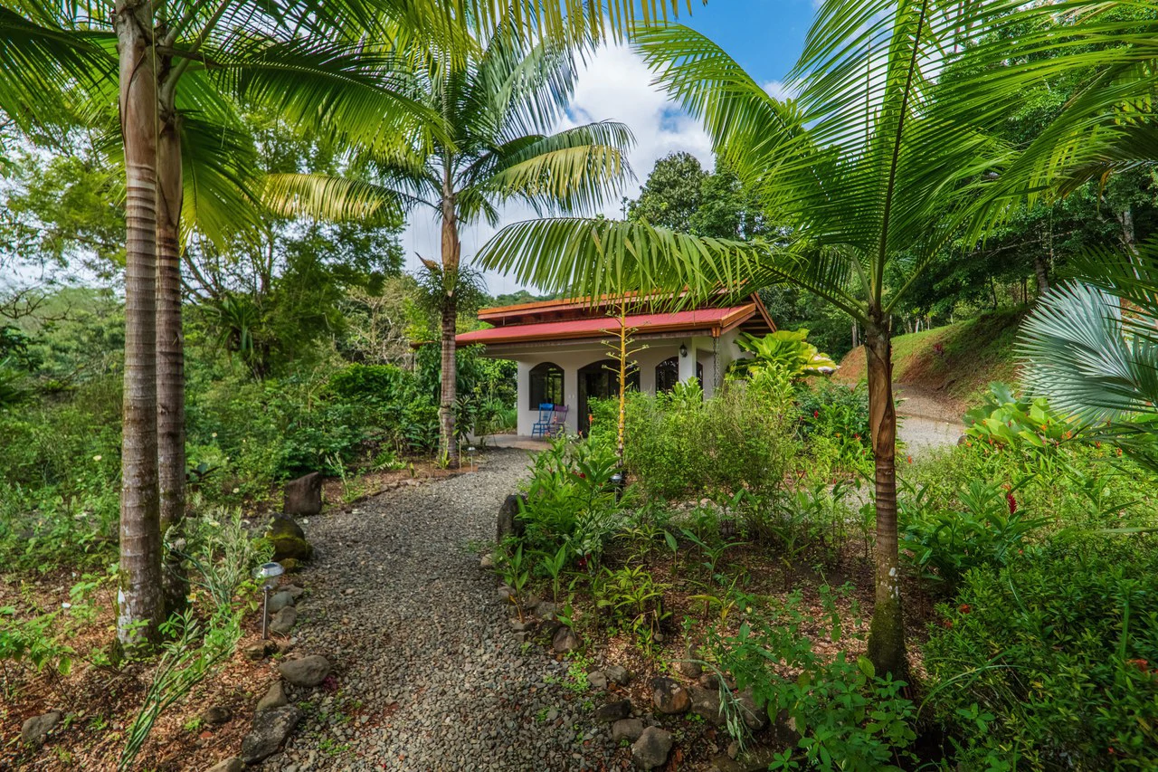 Sunset Ocean View Home on 2.6 Acres Platanillo - Gallery image 22