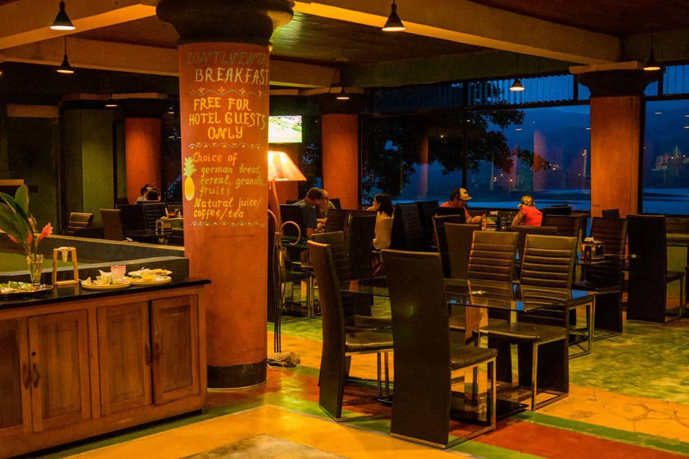 Lake Arenal Hotel & Resort: Well established Hotel overlooking Lake Arenal - Gallery image 15