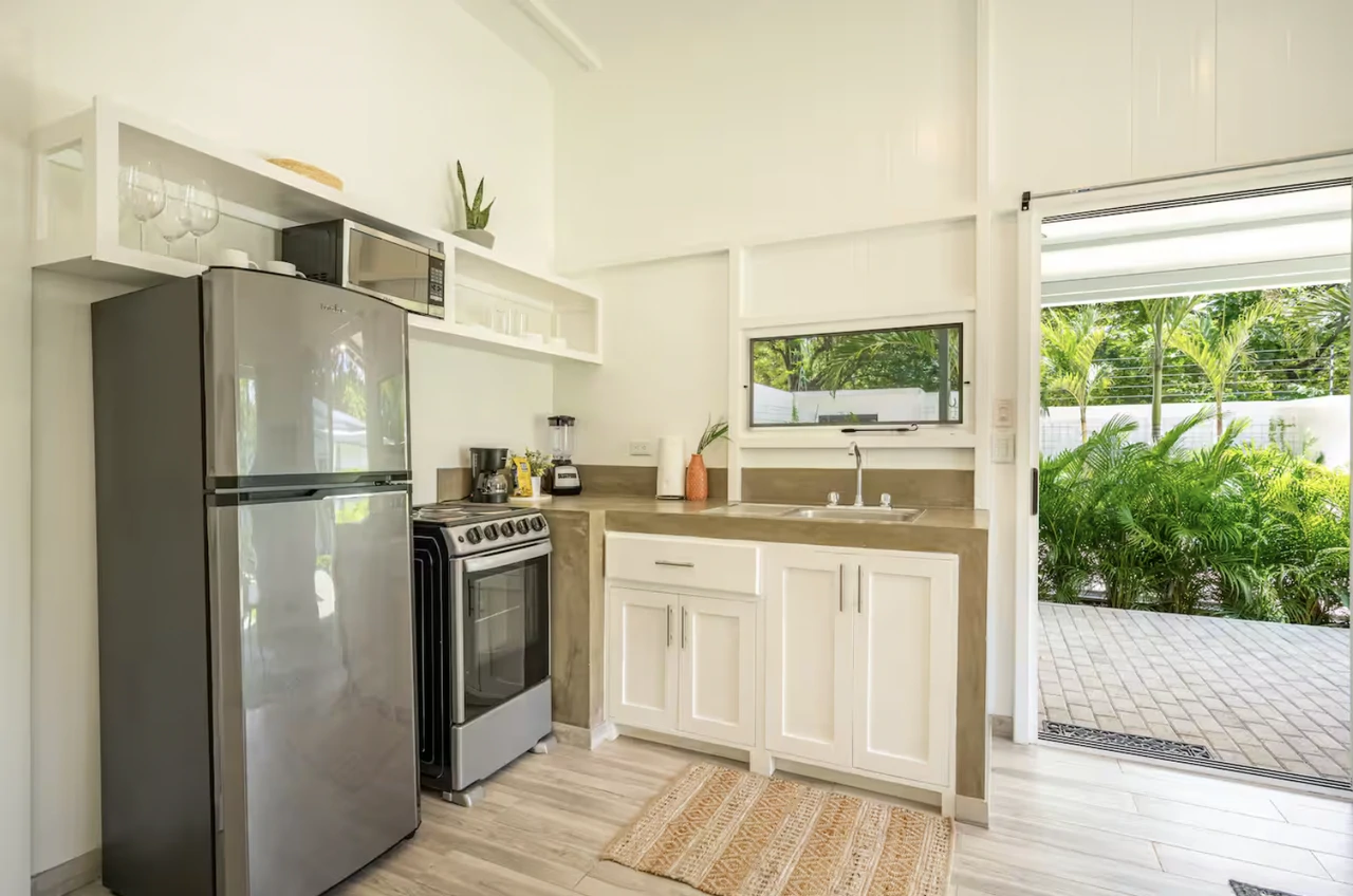 Jardin Escondido: Excellent Income! - Gallery image 9