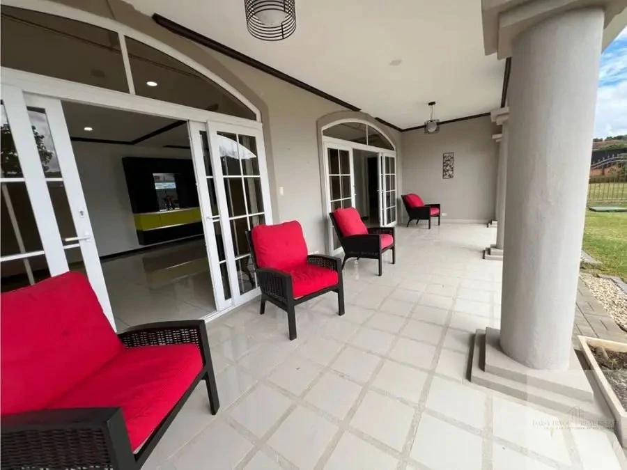 Beautiful Home in Colinas de Montealegre, Curridabat - Gallery image 28