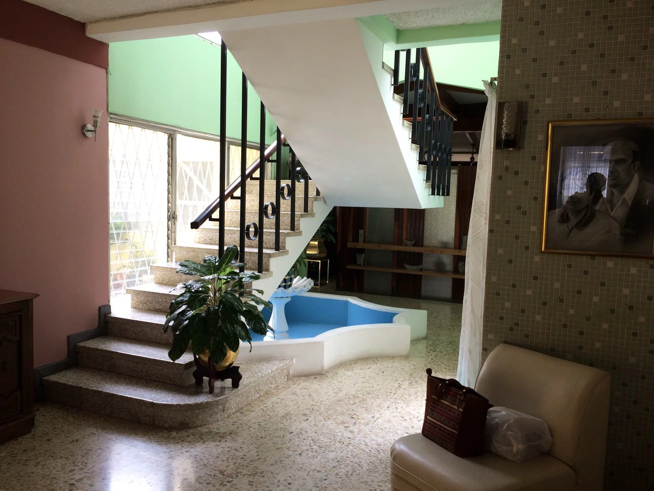 Casa grande con 8 Habitaciones: Big house with 8 rooms in pure center of Liberia - Gallery image 5