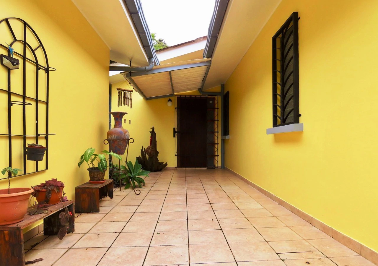 CASA  TROPICANA - Lake View Oasis Near Nuevo Arenal - Gallery image 35