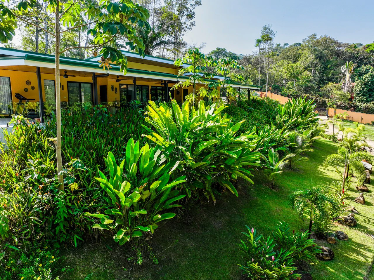 Custom Built Luxury Retreat with Guest Villas in Ojochal - Gallery image 67