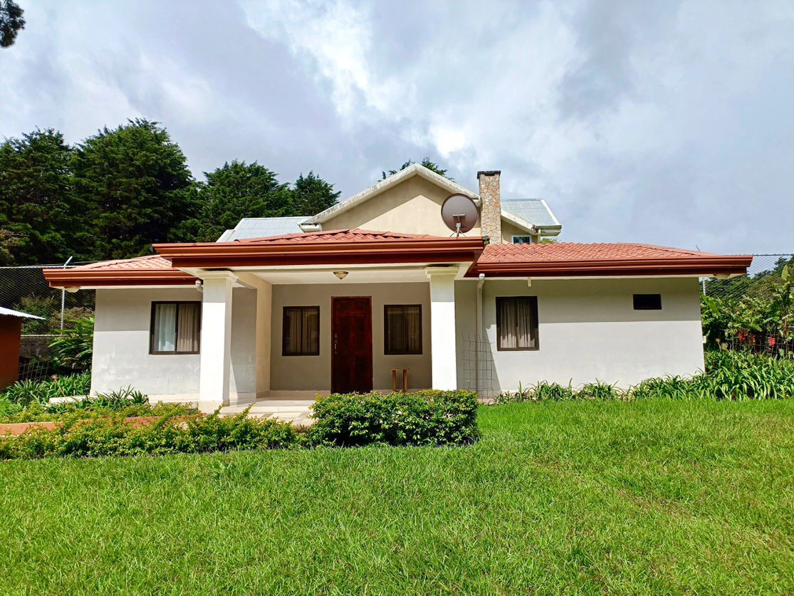 Residencial El Castillo: Property for sale with 2 houses and 3400 sqm2 of land - Gallery image 15