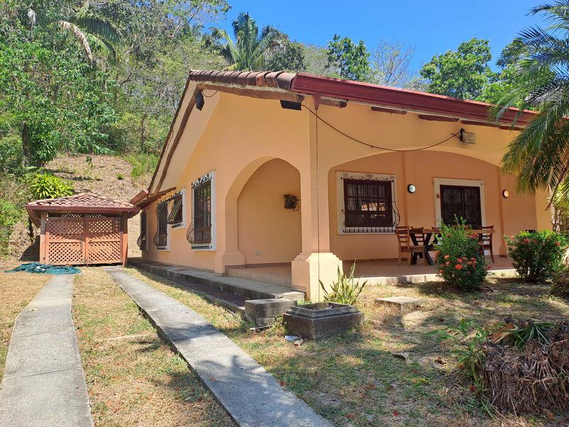 Casa Colonial: All the Charm of a 250 m2 Tropical Hacienda Ideally Located - Unique Opportunity! - Gallery image 25