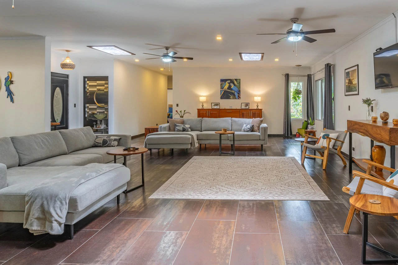 Casa Las Palmas: Excellent Value in a Beautiful Gated Community - Gallery image 9