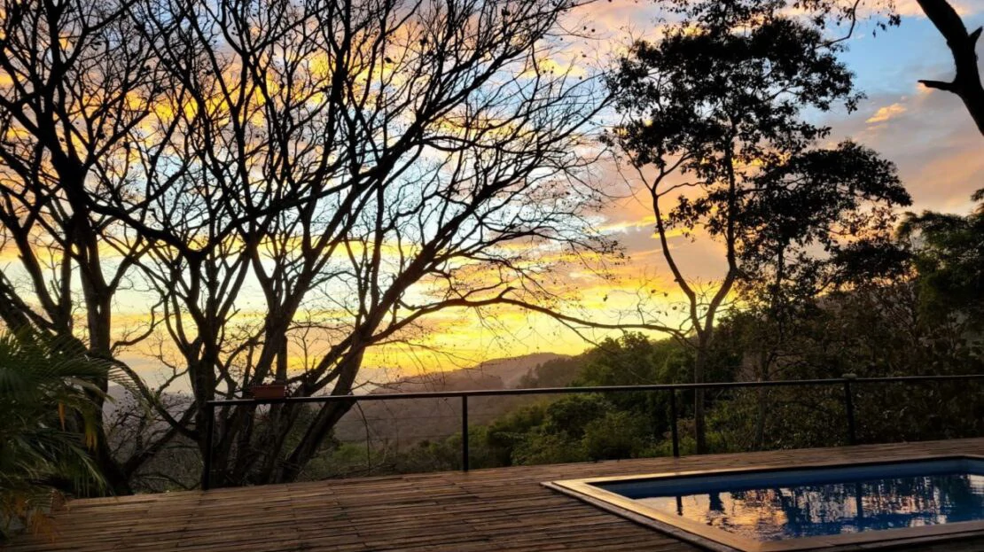 Income Villas: Hilltop INCOME PRODUCING Villa Investment with Pacific Ocean Views! - photo 3