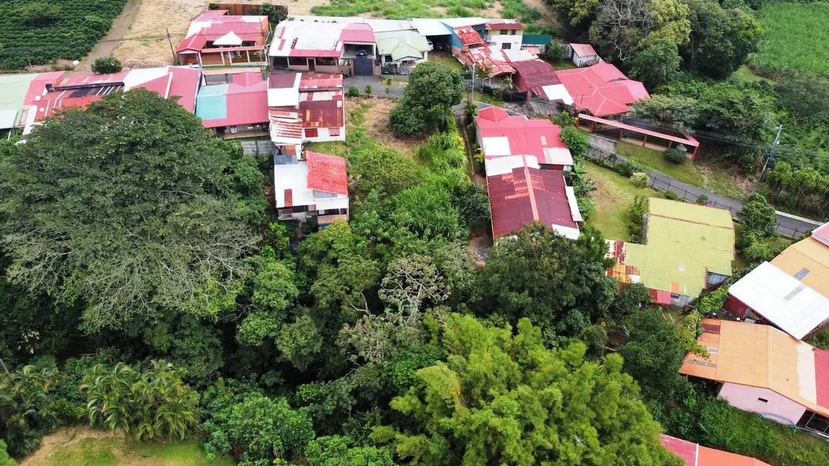 Beautiful Homesite: 657 m2 nature lot!