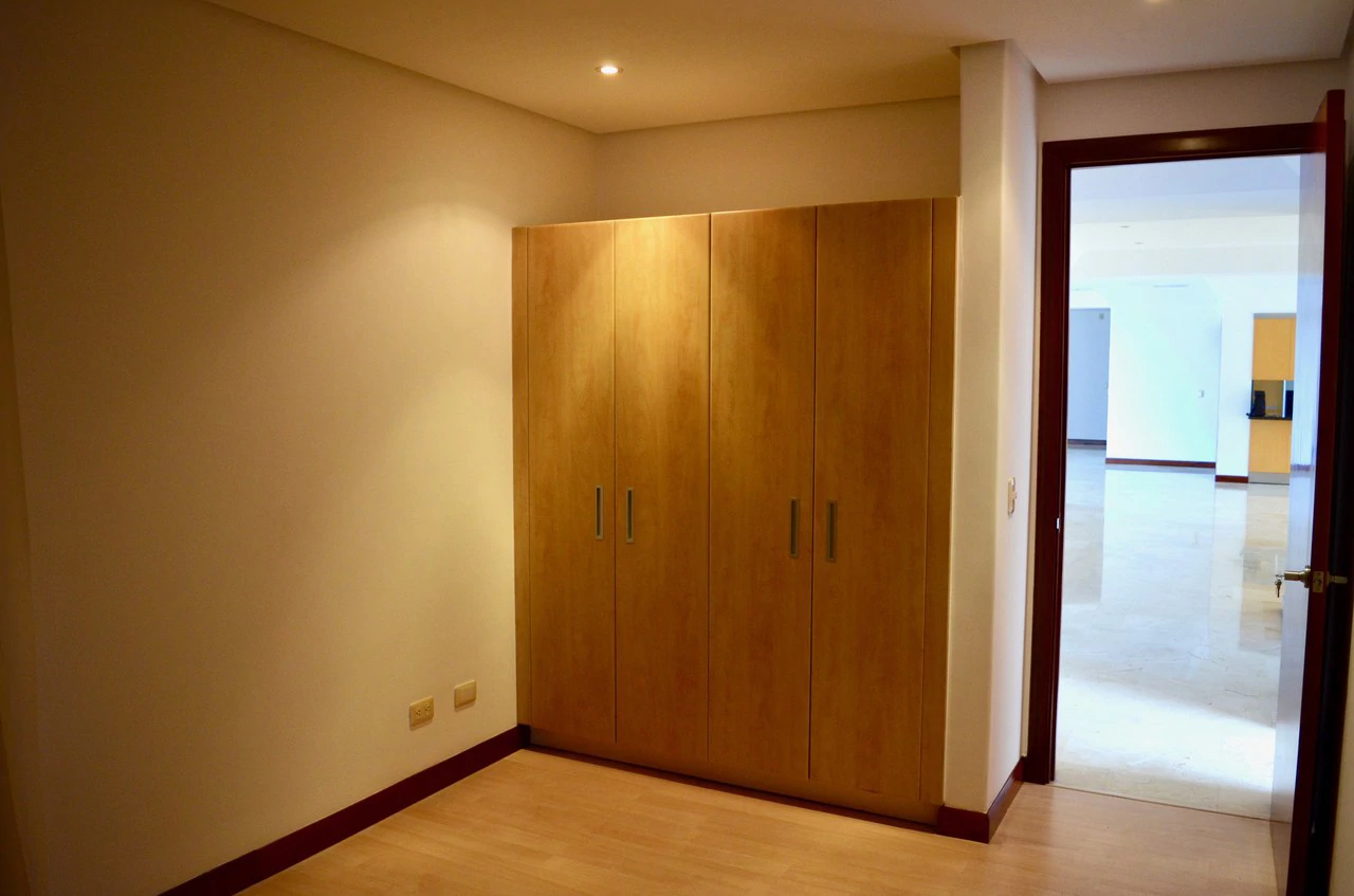 VENTA DE APARTAMENTO DE LUJO EN ESCAZU TORRE LOS LAURELES: Apartment For Sale in Los Laureles - Gallery image 20