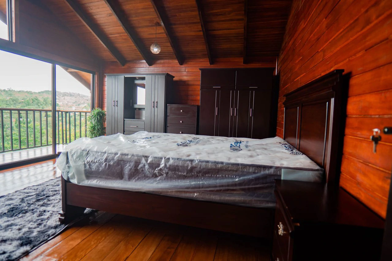 Two-Story Cozy Cabin in Agua Buena, San Vito - Gallery image 26