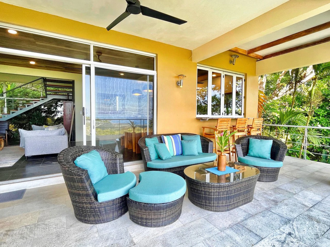2.4 ACRES – 3 Bedroom Main Home Plus 1 Bedroom Casita And Cabina, Luxury Ocean View Property, 15min to Dominical!!: Near the Coast and Mountain House For Sale in Lagunas - Gallery image 12