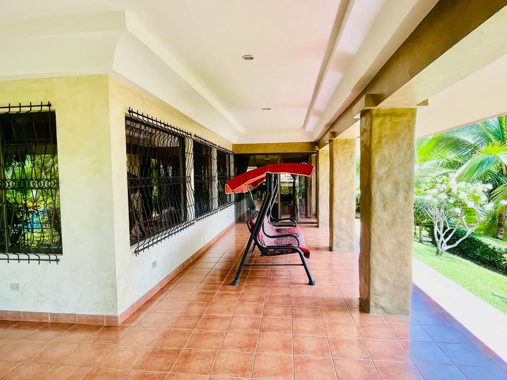 3 houses for sale with ocean views, gardens and mountains Orotina Costa Rica - Gallery image 23
